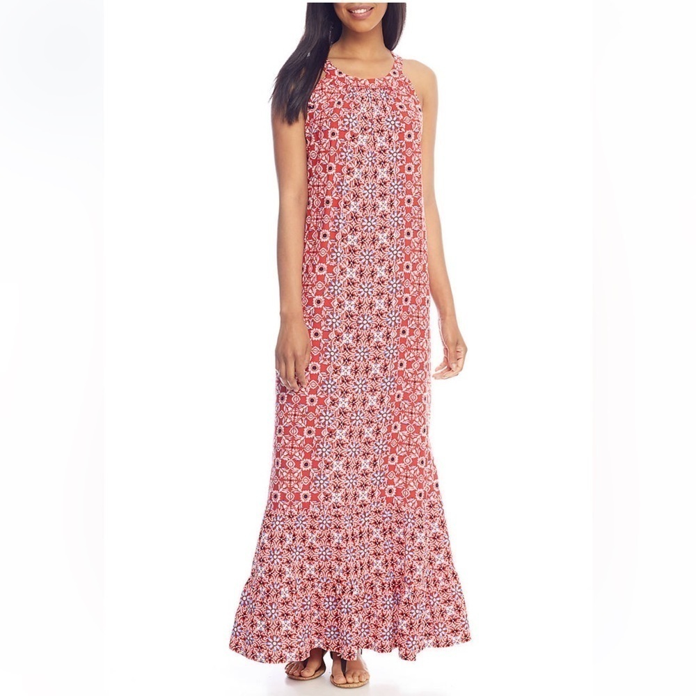 Crown & Ivy Tiered‎ Floral Maxi Dress